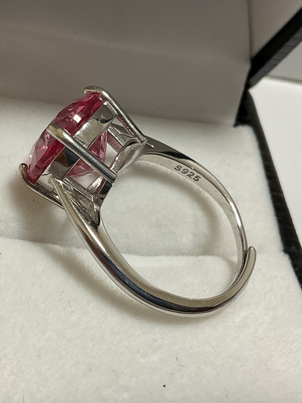 Sterling silver S925 Pink solitaire cut Zirconia Adjustable Ring - Picture 2 of 6